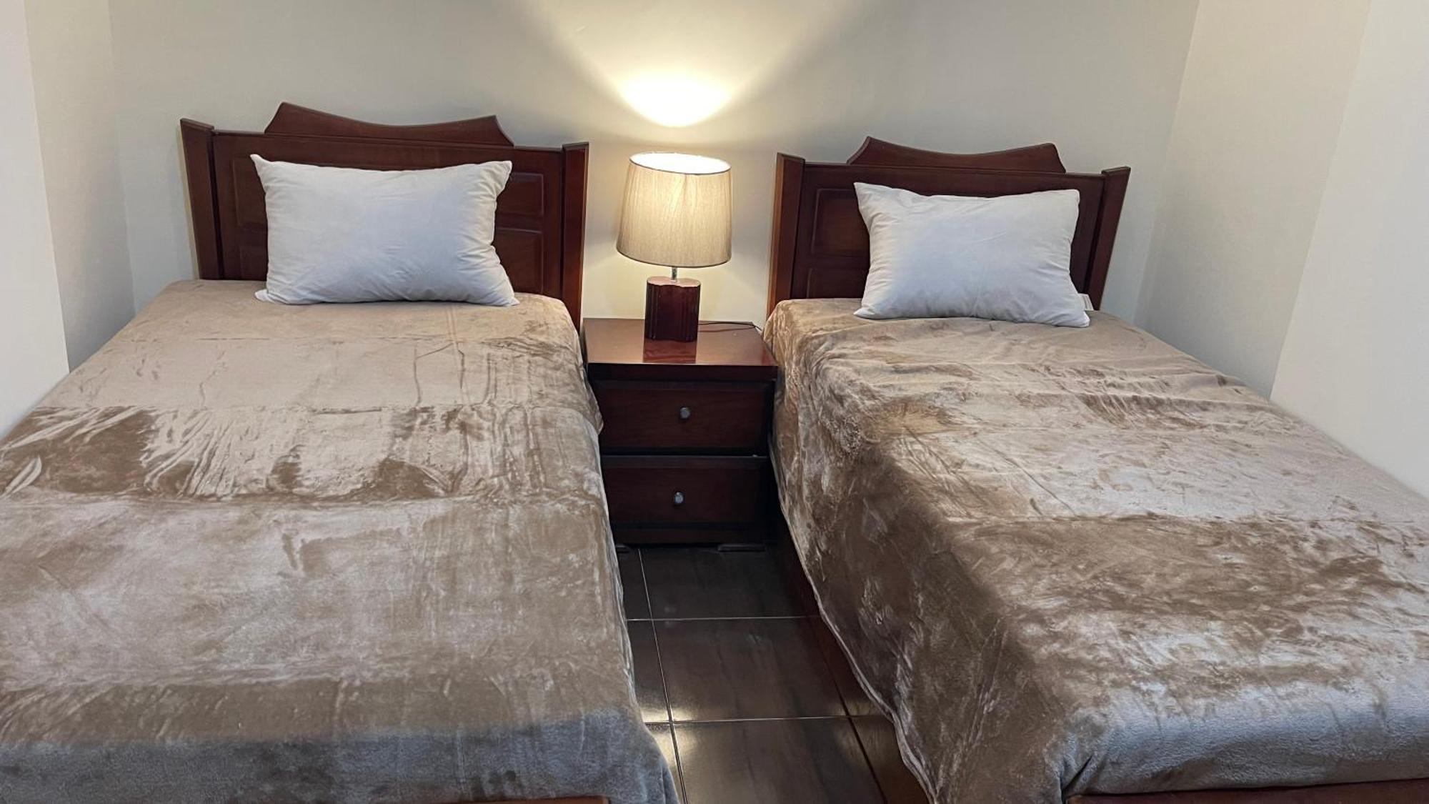 Fancy Fully Furnished Close To The Airport *