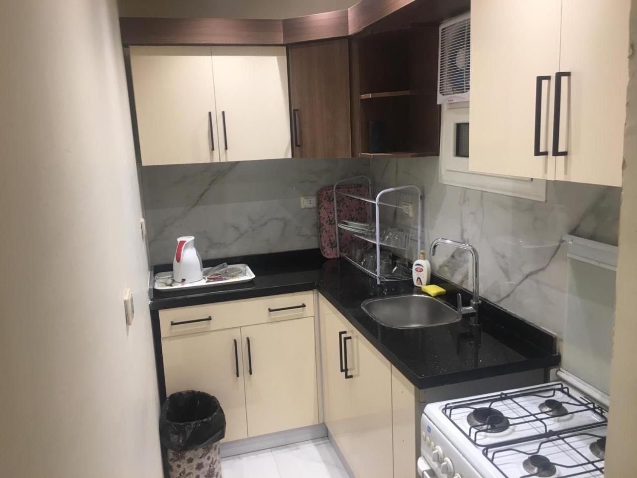 Apartment Fancy Fully Furnished Close To The Airport Cairo